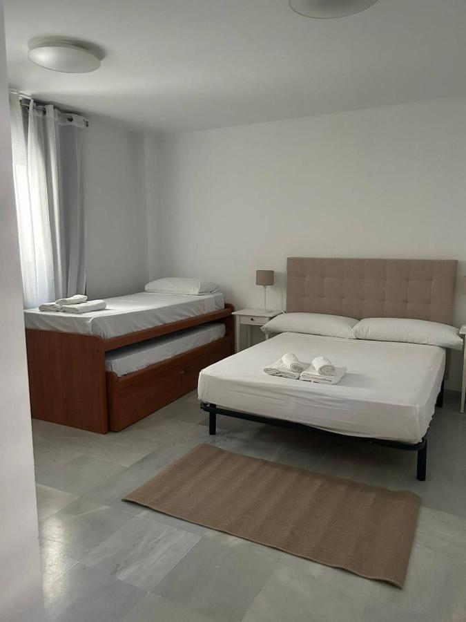 San Bernardo Family Apartment 세비야 외부 사진