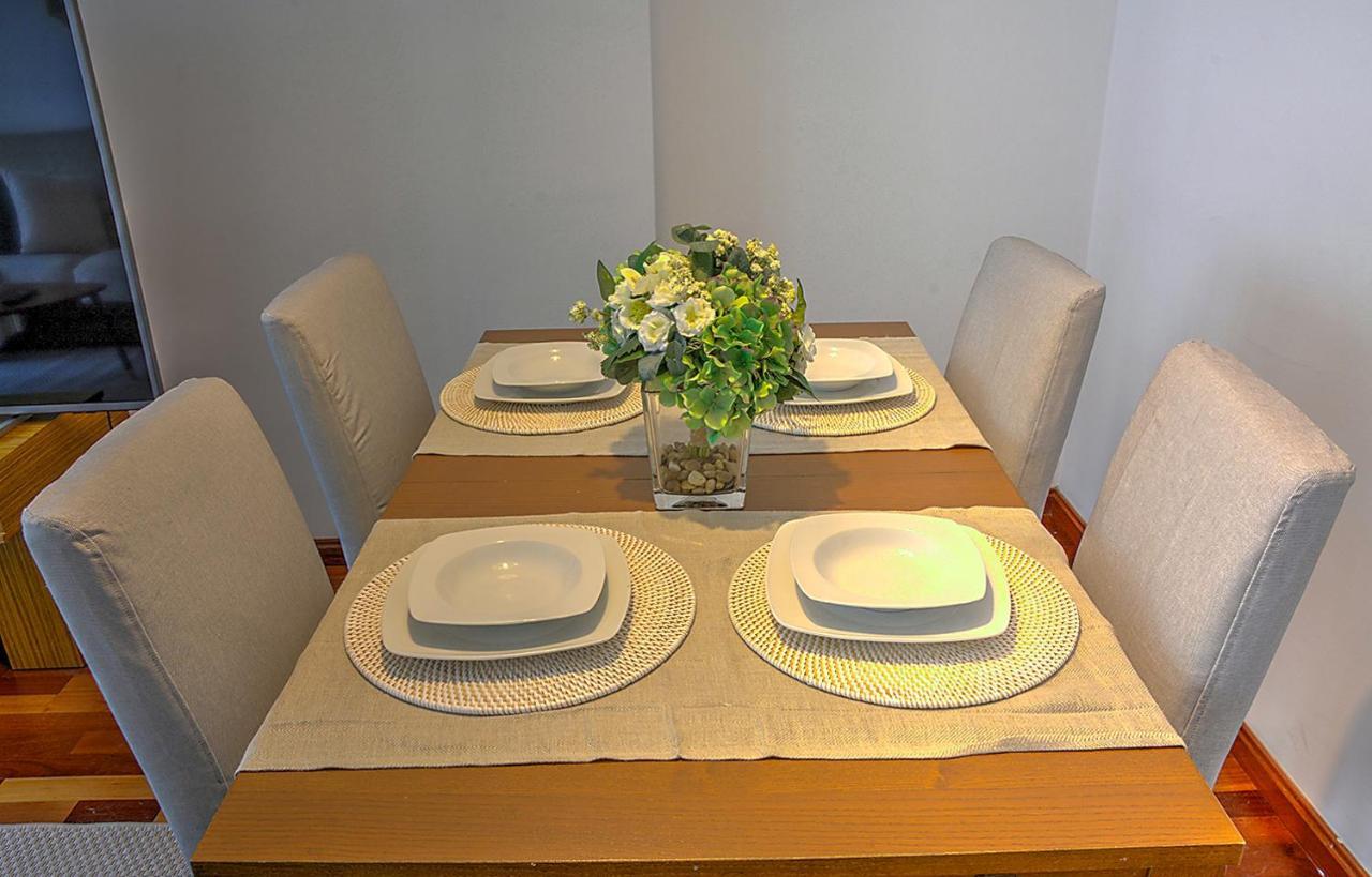 San Bernardo Family Apartment 세비야 외부 사진