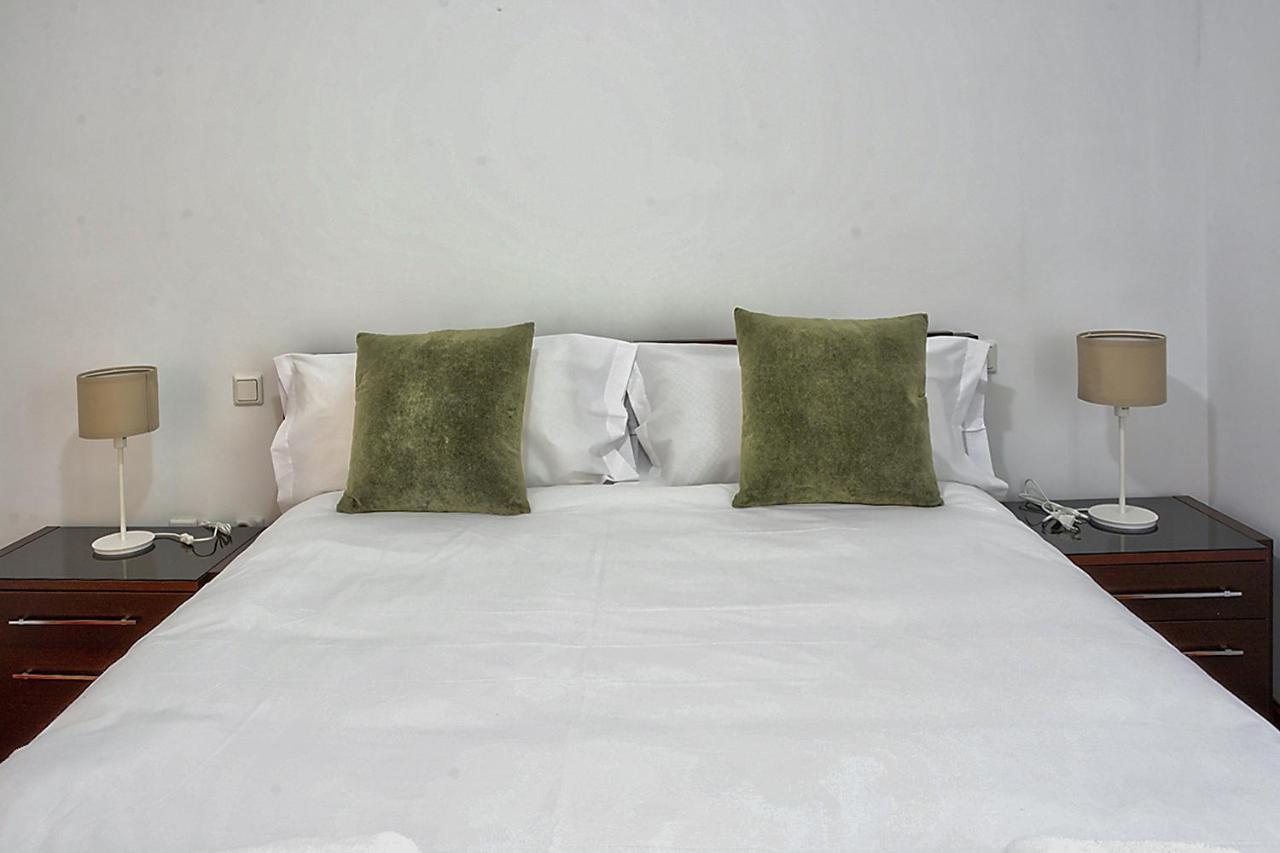 San Bernardo Family Apartment 세비야 외부 사진