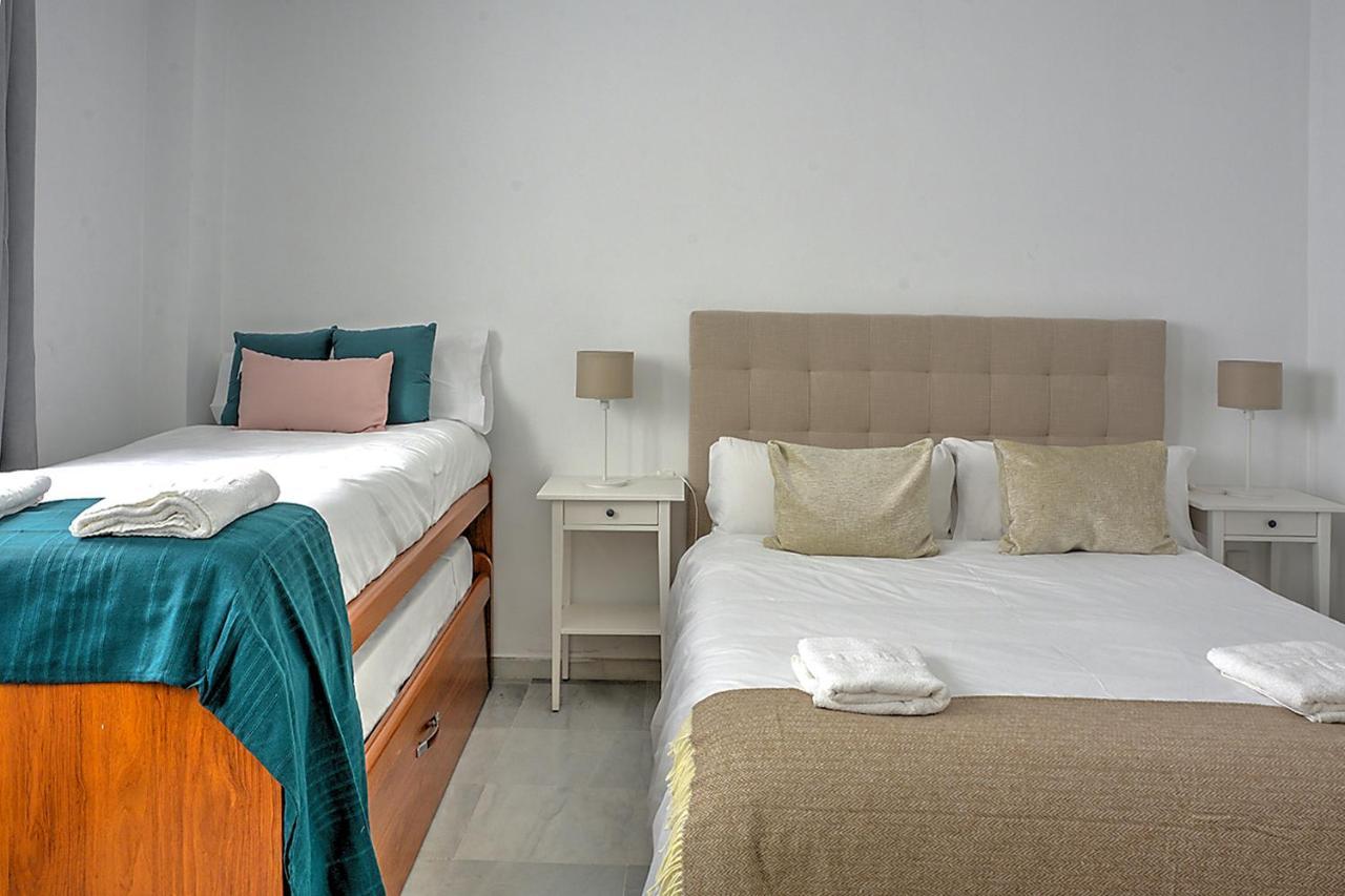 San Bernardo Family Apartment 세비야 외부 사진