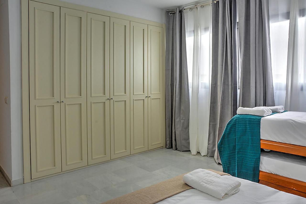 San Bernardo Family Apartment 세비야 외부 사진