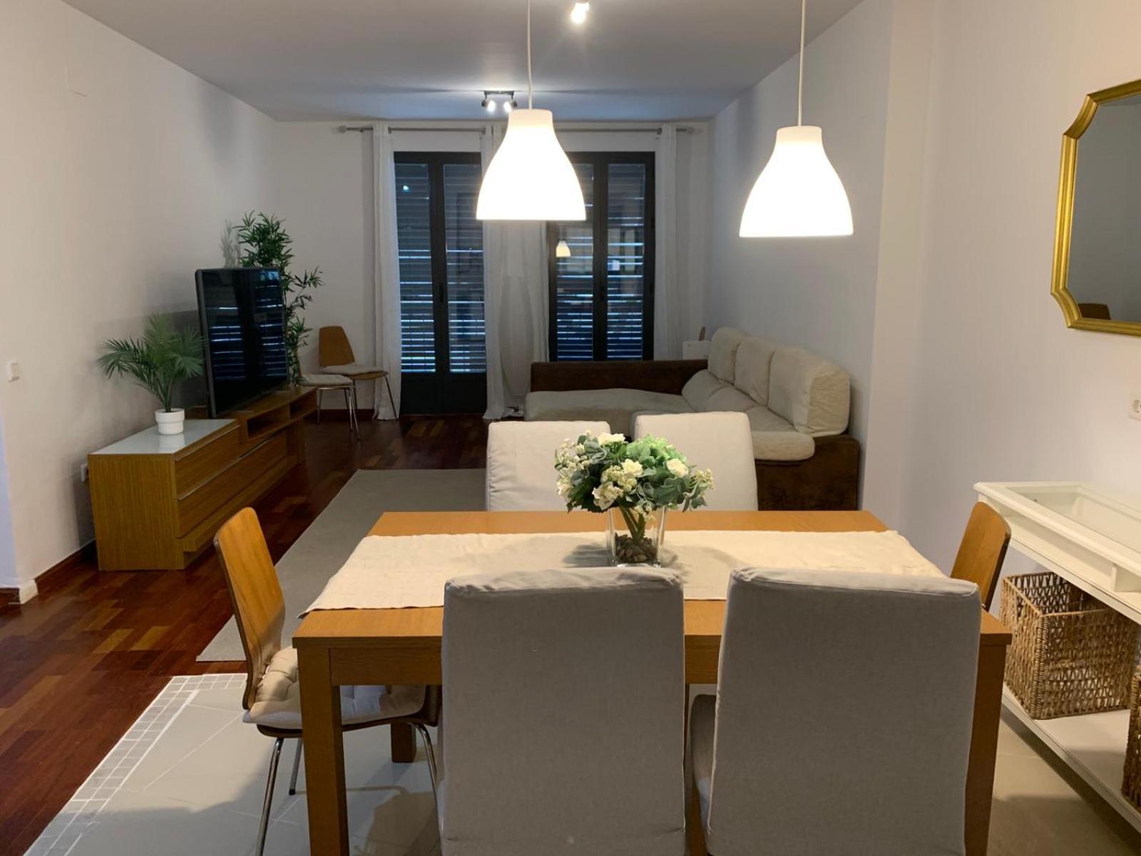 San Bernardo Family Apartment 세비야 외부 사진
